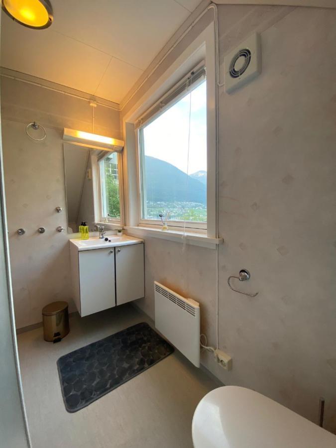 Leilighet Loft Visnes Stryn Exterior photo
